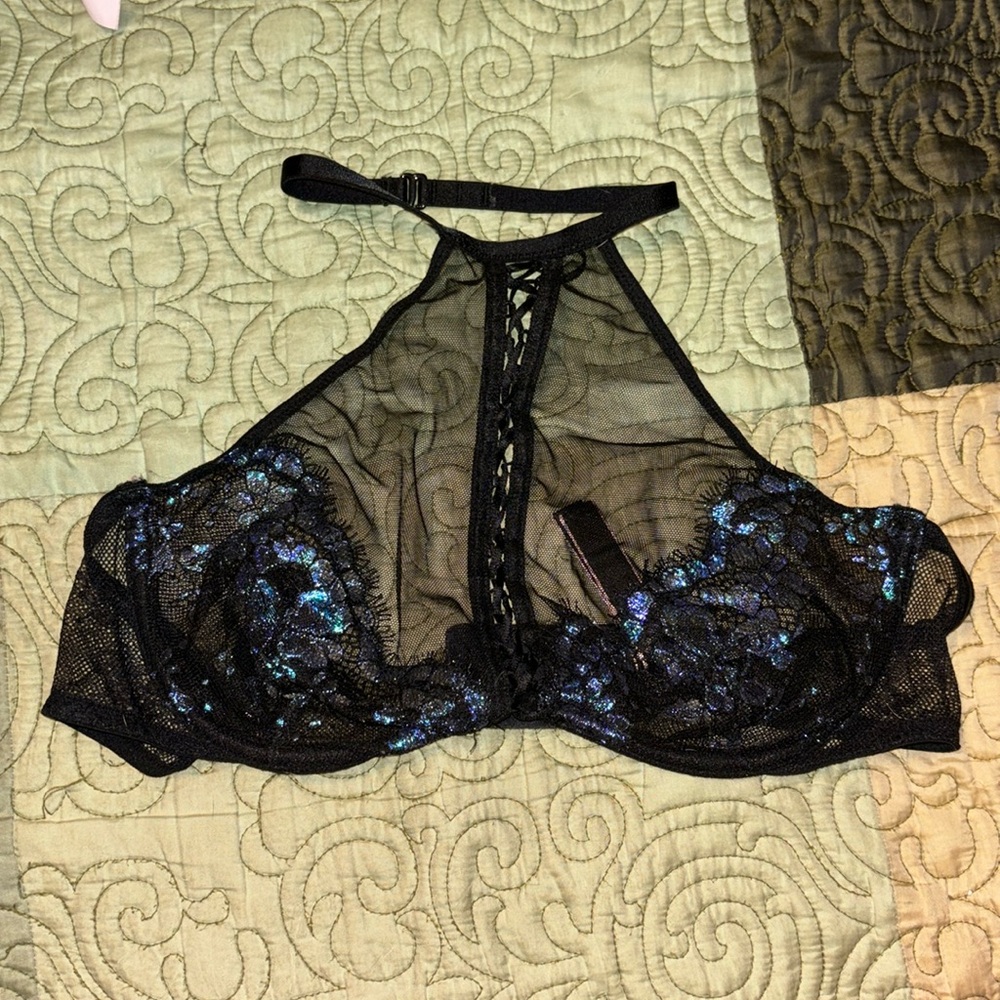 VS bralette
